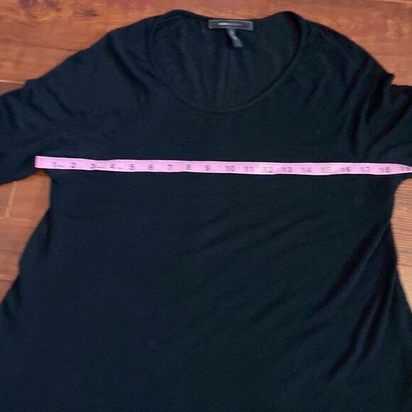 BCBGMAXAZRIA Lightweight Black Flowy Sweater Size Large - Picture 11 of 14